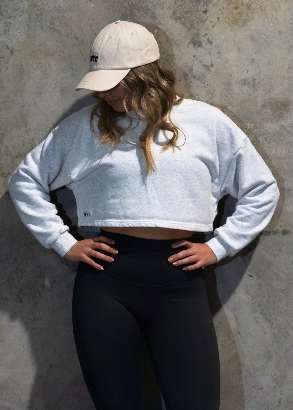 Crop sweater - light grey