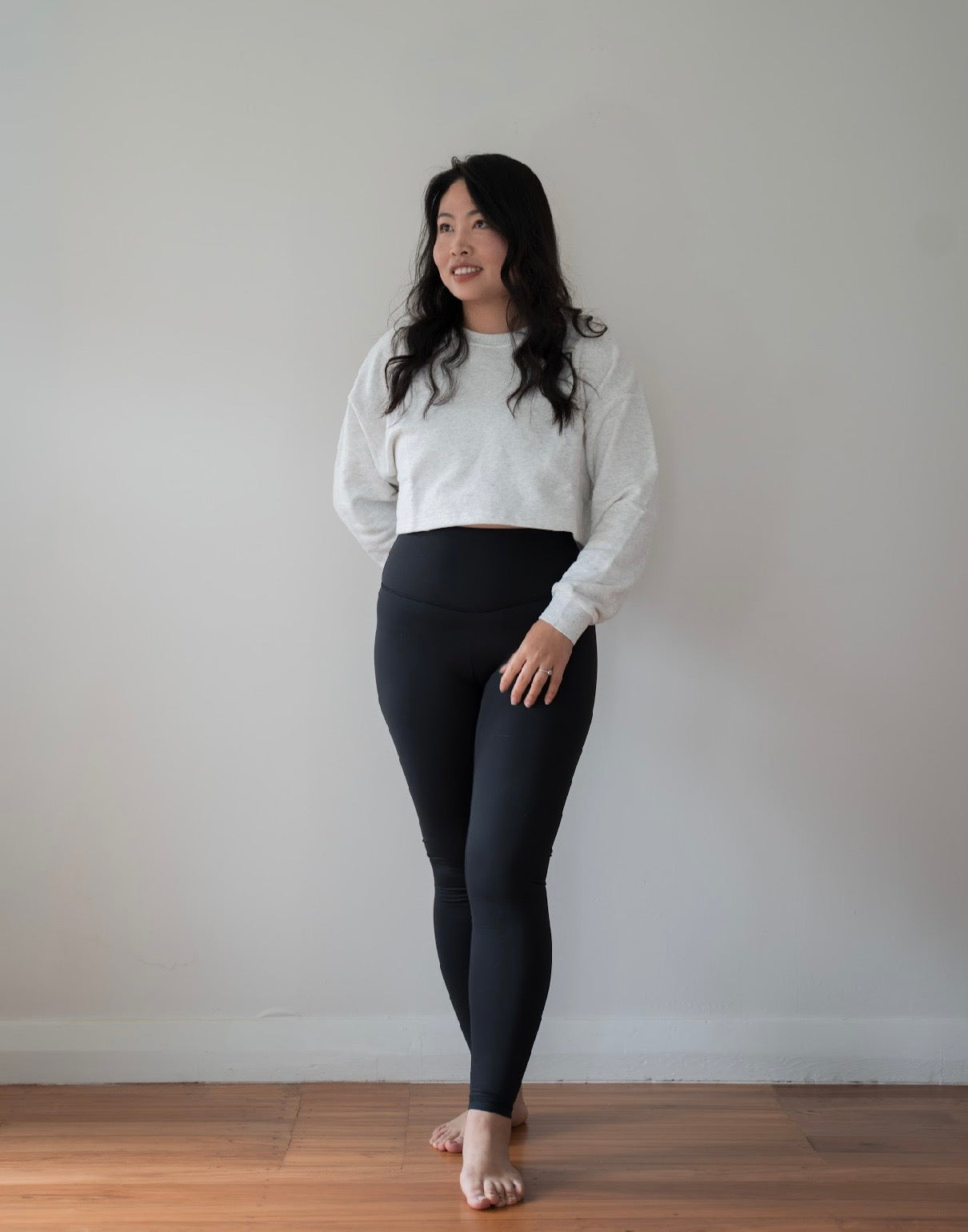 Baggy Sleeve Crop sweater - light grey